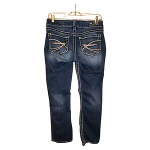 Silver Jeans Suki Capri Jeans Womens Size 28‎ Stretch Embroidered Denim Western